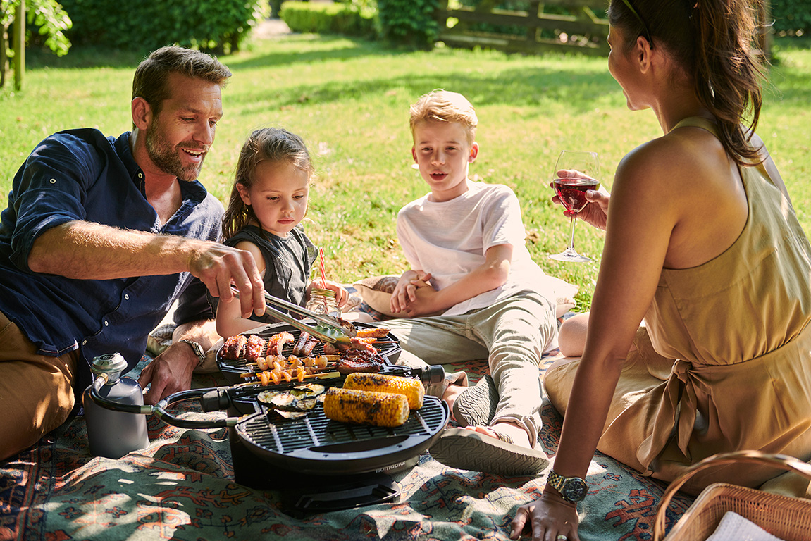 Wordpress-expert-woocommerce-specialist-webdesign-conversie-seo-hosting-nomadiq-bbq-familie-sfeerbeeld-2